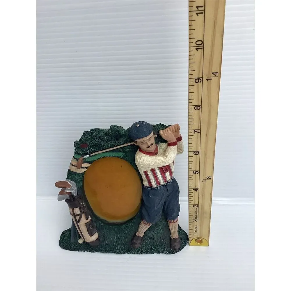 Vintage Golfer Oval Picture Frame by Figi Graphics Multicolor Golf‎ Theme